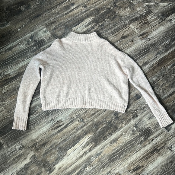 American Eagle Outfitters Sweaters - NWOT AMERICAN EAGLE OUTFITTERSWomen’s Cream Sweater size S